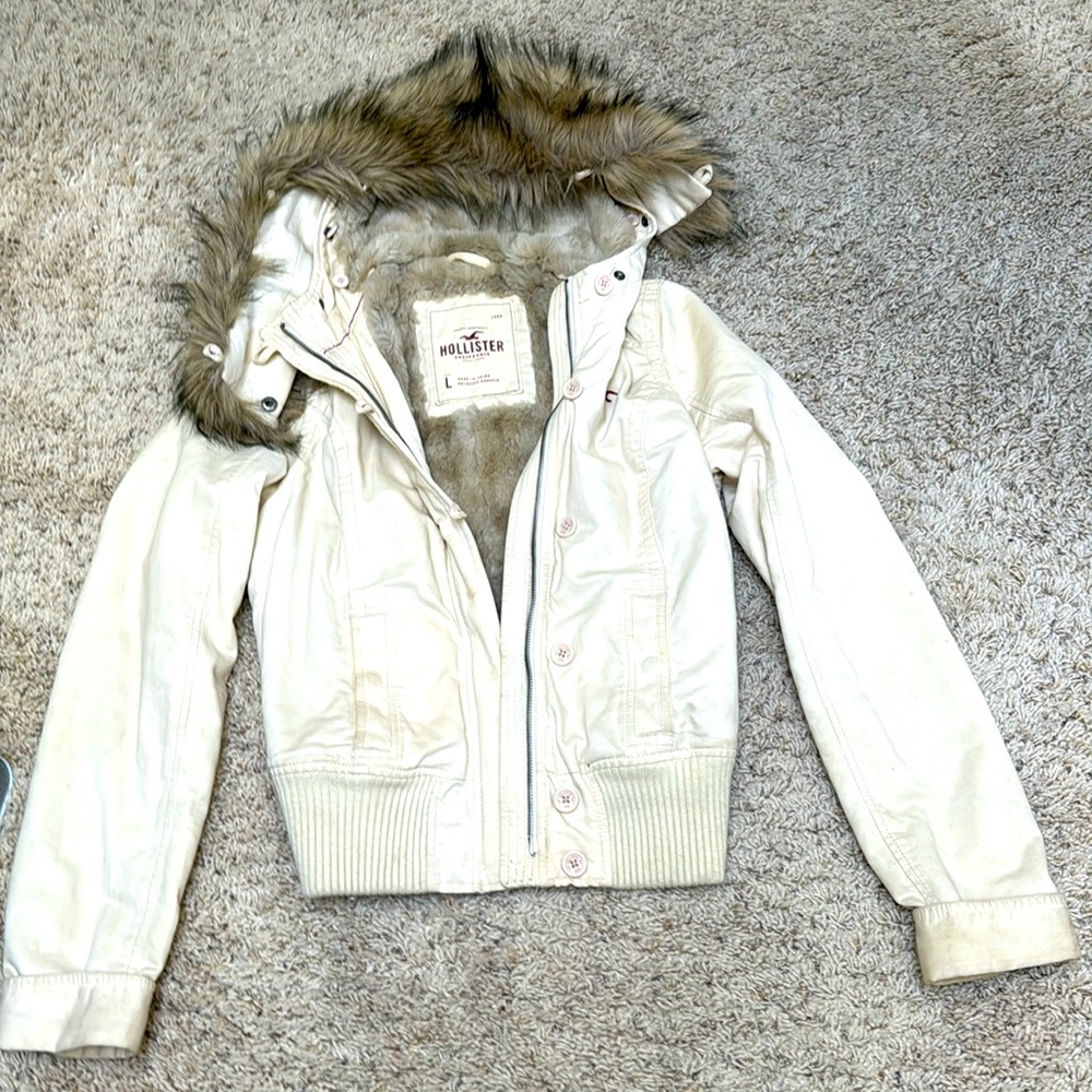 Hollister jacket with fur hood